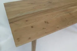 Esstisch Retro Massivholz Trapez Akazie Natur 180/90