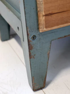 Französische Kommode Florence Vintage Opalfarben Holzfront