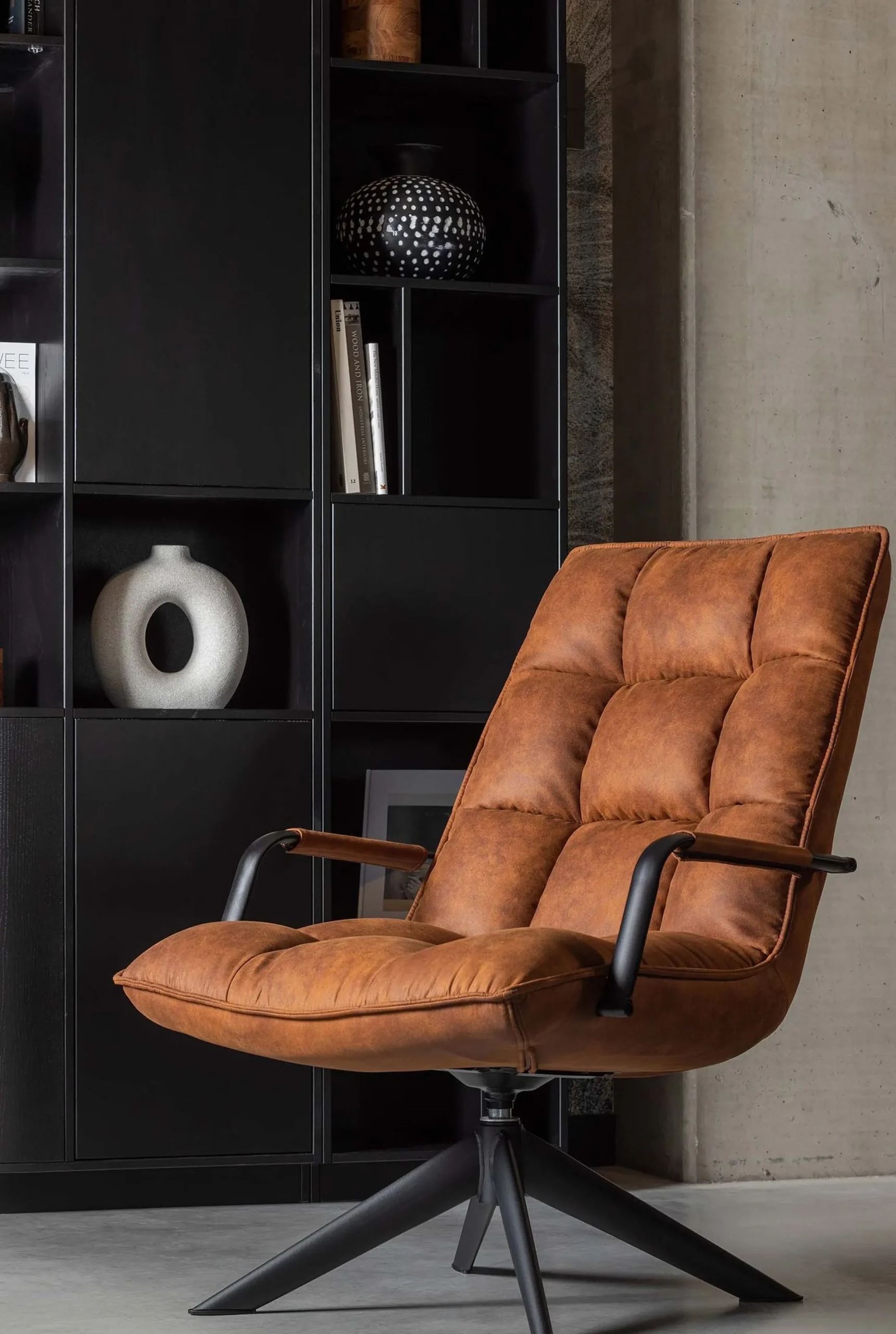 Retro Drehsessel Relaxsessel Jouke Leder Cognac Armlehne