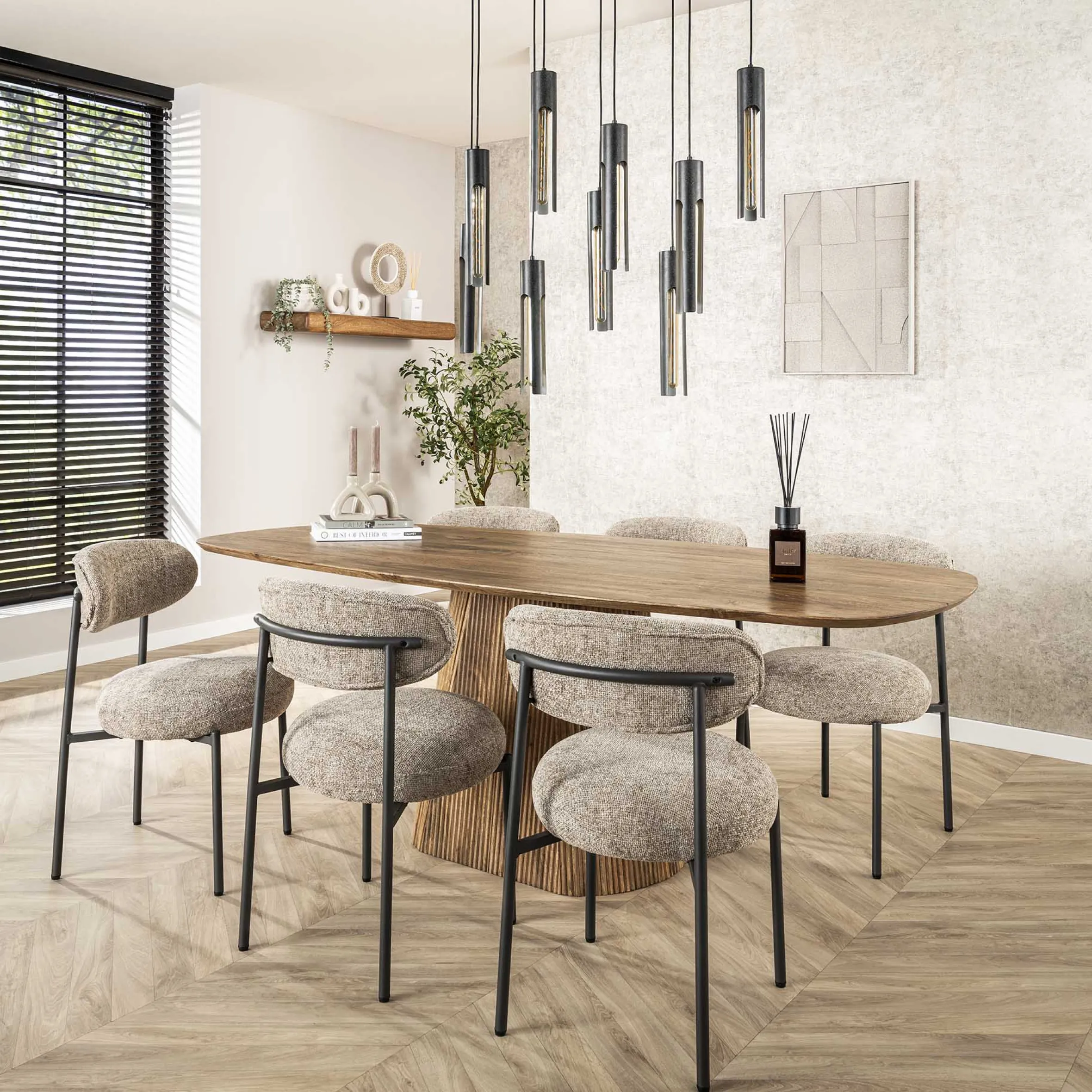 Retro Esstisch Mangoholz Wave 215 cm oval gerilltes konisches Bein