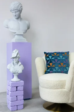 Retro Kissen Start The Fireworks in drei verschiedenen Farben