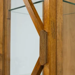 Retro Vitrine Kella Mangolzholz schmal Natur