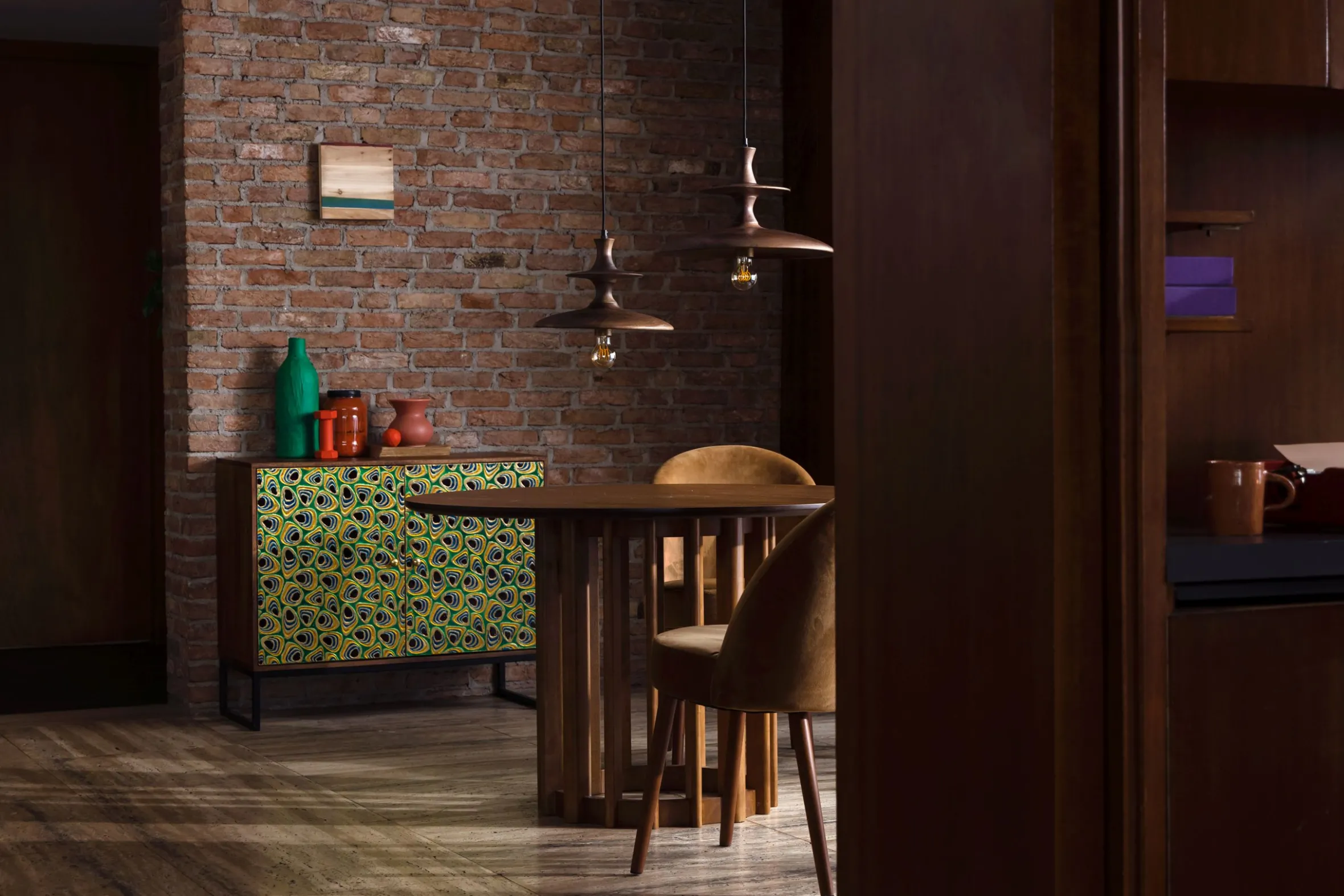 Sideboard Vintage Meena Mangoholz Metall Peacock