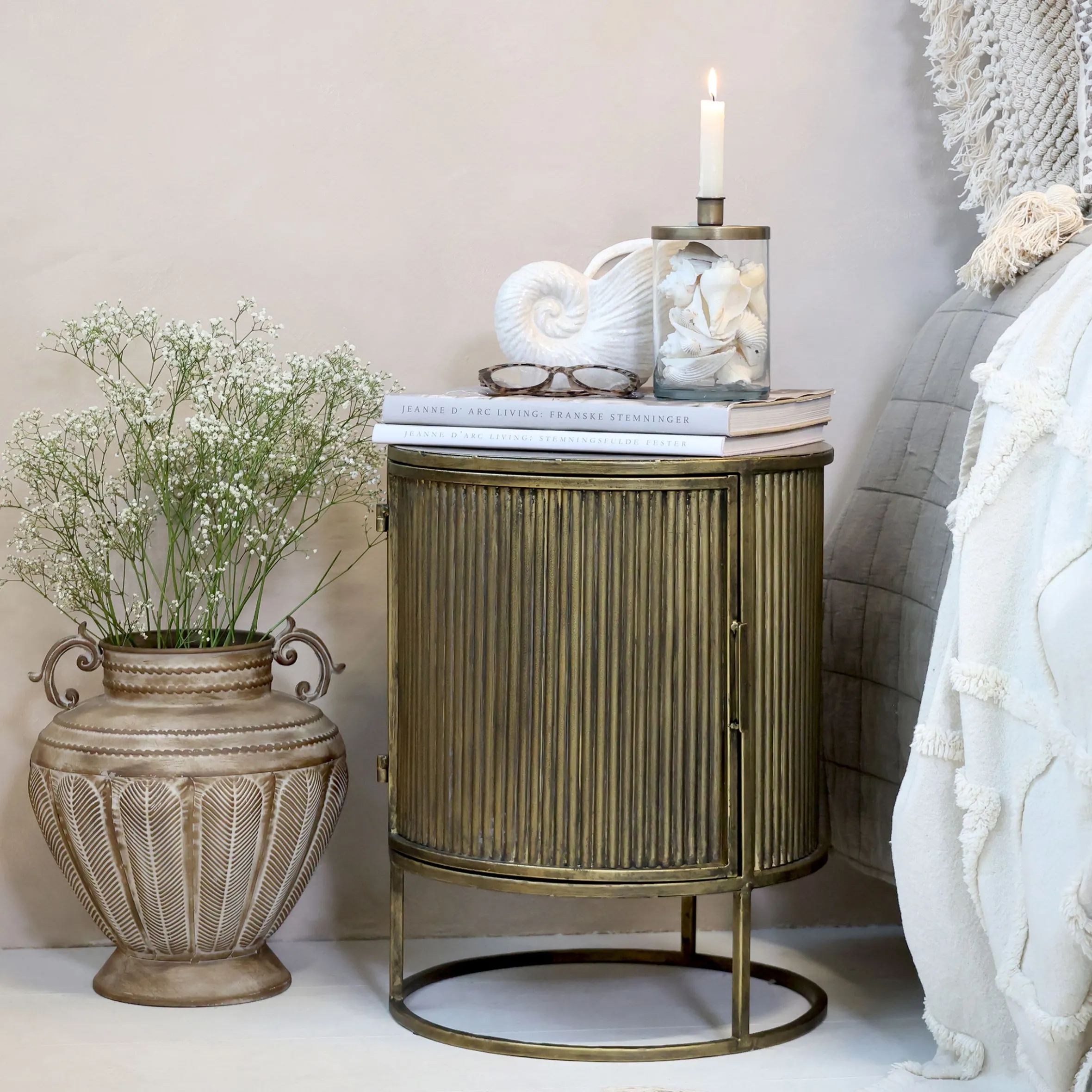 Vintage Beistelltisch Nachttisch Remi Rillenoptik Metall Antik-Messing