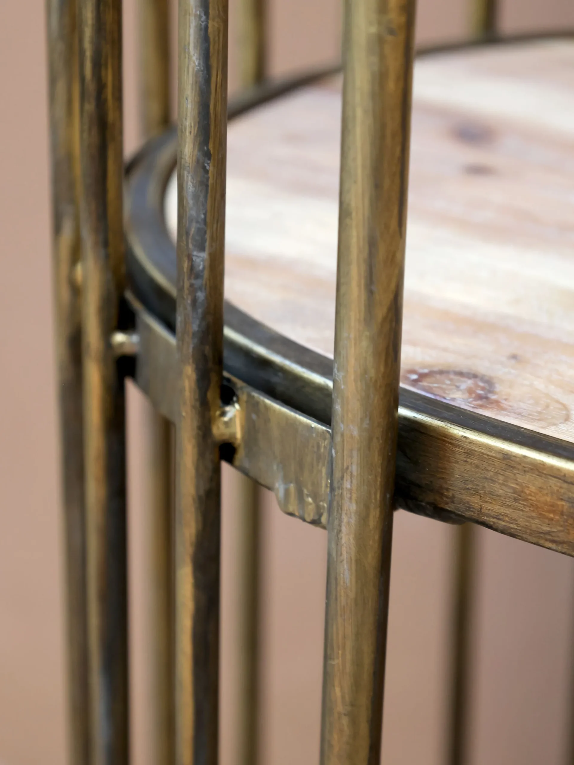 Vintage Regal Standregal Vincent Oval Antik Messing Finish