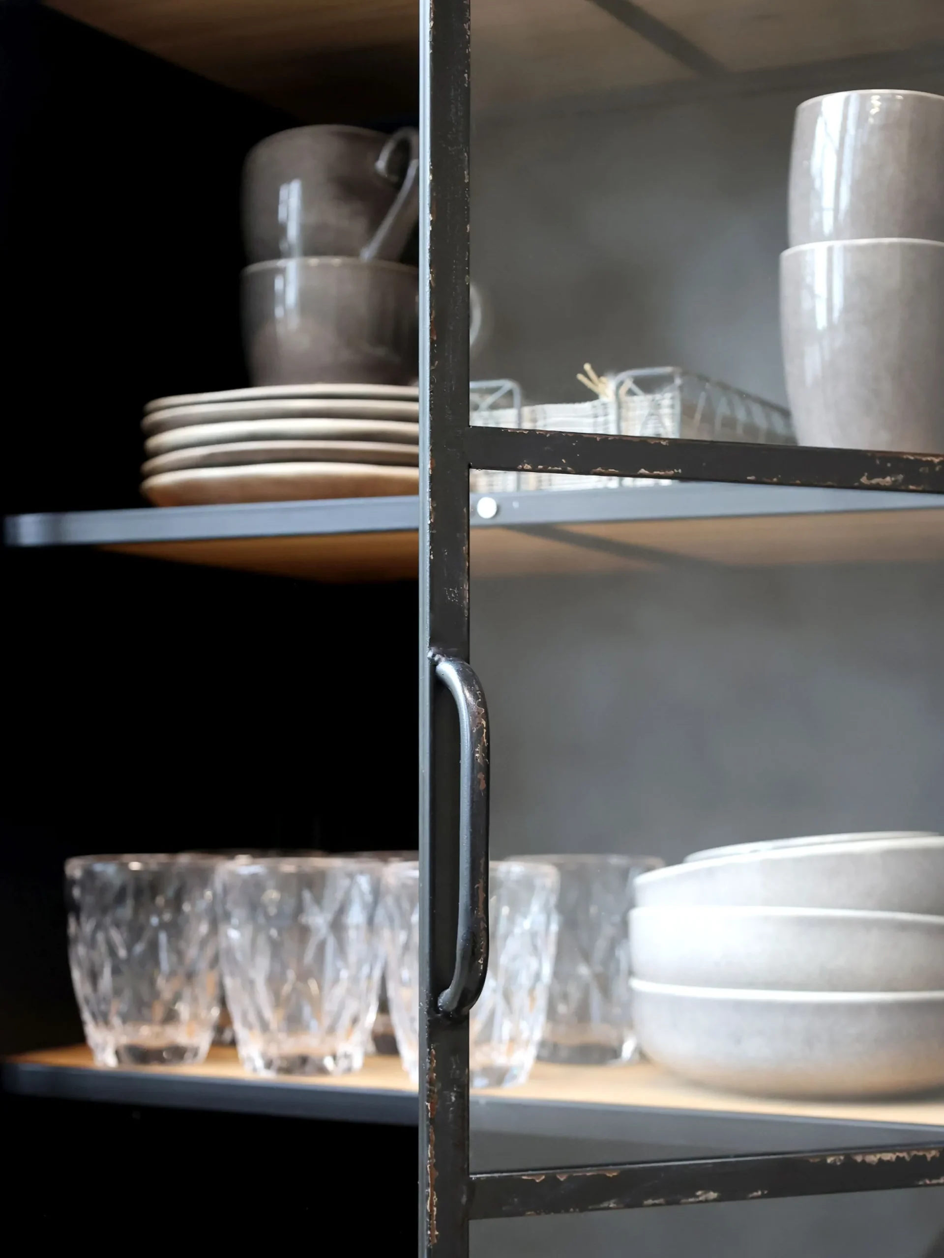 Vitrine Alissa Vintage Spind Metall Glas Holz